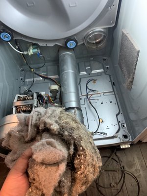 Electric dryer repair - Too much lint! Fire hazard! Have your clothes dryer repaired and maintained