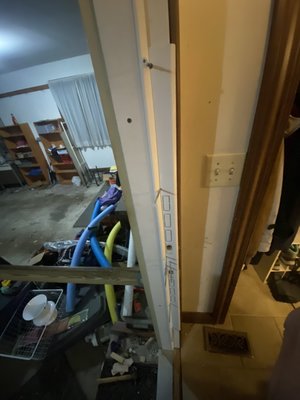 Door Jamb Repair 2023 - Customers door jam was broken replaced door jam for customer same day.