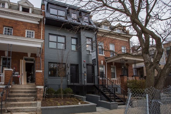 2615 University Pl NW - Access our website and check all the pictures of this project at labranconstruction.com.