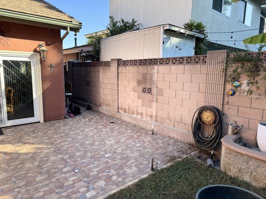 Chimney and pergola in Montebello, California - We removed the old patio cover, redid it with a nice rustic, finish pergola and created a chimney, both gas and wood for our client Chimney and pergola in Montebello, California - We removed the old patio cover, redid it with a nice rustic, finish pergola and created a chimney, both gas and wood for our client