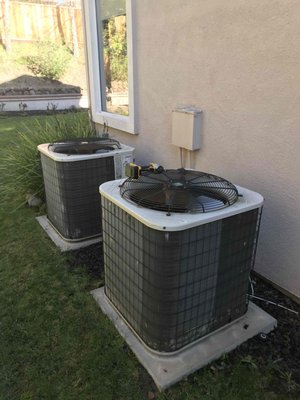 2 New Full Systems. Attic Location. - Customer had 2 full systems in their home that needed to be replaced. We went back in with 2 slim line condensers and 2 new furnaces. Both furnaces were located in the attic.
