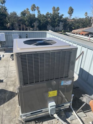 HAVC replacement - HVAC system replacement at chevron gas station.