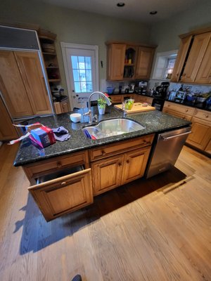 Kitchen Countertops 2023 - We recently finished this Kitchen renovation for a client. We installed these awesome countertops. Kitchen Countertops 2023 - We recently finished this Kitchen renovation for a client. We installed these awesome countertops.