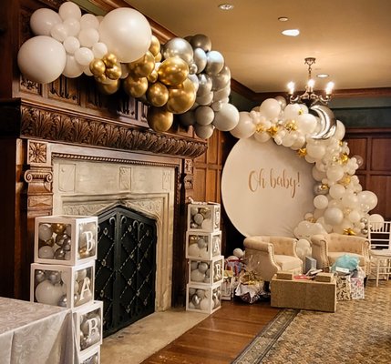Reasons why Festive Effects is the best choice for your events finishing touches - There are several reasons why people should consider hiring festiveeffects.com for their event needs:
1. Wide selection of products: festiveeffects.com offers a wide variety of standard and custom balloon deliveries and decor and family entertainment needs for different occasions and events. Whether you need decorations for a birthday party, wedding, corporate event, or any other celebration, they have a diverse range of options to choose from.
2. High-quality products: The products available on festiveeffects.com are of high quality, ensuring that they will add a professional and polished touch to any event. From stylish table centerpieces to beautiful arches and balloon bouquets, their products are designed to create a memorable experience.
3. Delivery and/or setup service: festiveeffects.com offers delivery and setup services for their products. This can save you time and effort, allowing you to focus on other things.
4. festiveeffects.com offers family entertainment for your event. Miss Lyn is a sought-after artist that has a large following. She books quickly but works with some of the top entertainers in our area and is able to arrange extra entertainment if needed. Reasons why Festive Effects is the best choice for your events finishing touches - There are several reasons why people should consider hiring festiveeffects.com for their event needs:
1. Wide selection of products: festiveeffects.com offers a wide variety of standard and custom balloon deliveries and decor and family entertainment needs for different occasions and events. Whether you need decorations for a birthday party, wedding, corporate event, or any other celebration, they have a diverse range of options to choose from.
2. High-quality products: The products available on festiveeffects.com are of high quality, ensuring that they will add a professional and polished touch to any event. From stylish table centerpieces to beautiful arches and balloon bouquets, their products are designed to create a memorable experience.
3. Delivery and/or setup service: festiveeffects.com offers delivery and setup services for their products. This can save you time and effort, allowing you to focus on other things.
4. festiveeffects.com offers family entertainment for your event. Miss Lyn is a sought-after artist that has a large following. She books quickly but works with some of the top entertainers in our area and is able to arrange extra entertainment if needed.