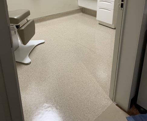 Strip & wax floors - Have Your Facility ready for Reopening. Keeping your floors clean and looking like new is an easy way to ensure safety and sanitation for your facility. Strip & wax floors - Have Your Facility ready for Reopening. Keeping your floors clean and looking like new is an easy way to ensure safety and sanitation for your facility.