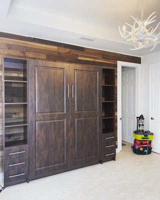 Murphy Bed Assembly - Murphy Bed Assembly and installation for one of my clients. Customer is happy and has been using the Murphy bed ever since we assembled it. Murphy Bed Assembly - Murphy Bed Assembly and installation for one of my clients. Customer is happy and has been using the Murphy bed ever since we assembled it.