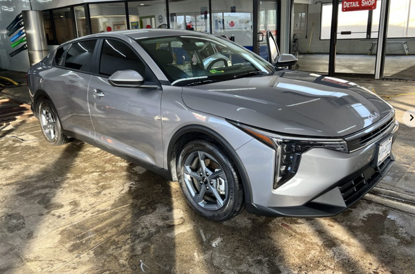 Car Wash - We offer handwash services, call for details! Car Wash - We offer handwash services, call for details!