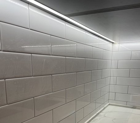 Kitchen Tile Refreshing - ✅ Full kitchen backsplash installation with classic white subway tile
✅ Custom bathroom remodel with new tile flooring and modern fixtures
✅ Interior painting for a fresh, clean look throughout the home
✅ Drywall repair and finishing to prep for a basement makeover