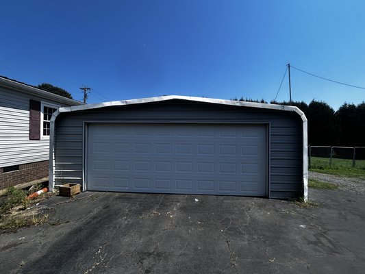 Garage Door Repair 2023 - We’re thrilled to have completed a garage door installation for a wonderful homeowner in Catawba, NC. This project involved removing an old garage door and replacing it with a brand new, high-quality model that enhances the home’s security and curb appeal. Our team ensured a smooth installation process, focusing on precision and efficiency. We pride ourselves on delivering top-notch service and are delighted to see another satisfied customer enjoy the results. Thank you for trusting Prodigious Garage Door Repair with your home! Garage Door Repair 2023 - We’re thrilled to have completed a garage door installation for a wonderful homeowner in Catawba, NC. This project involved removing an old garage door and replacing it with a brand new, high-quality model that enhances the home’s security and curb appeal. Our team ensured a smooth installation process, focusing on precision and efficiency. We pride ourselves on delivering top-notch service and are delighted to see another satisfied customer enjoy the results. Thank you for trusting Prodigious Garage Door Repair with your home!