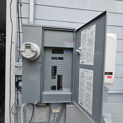 Main Panel Upgrade - Upgraded an outdated 100A electrical panel to a new 200A main service panel. Completed full grounding and bonding upgrades, coordinated with utility for disconnect/reconnect, and ensured full code compliance for safe, reliable power. Main Panel Upgrade - Upgraded an outdated 100A electrical panel to a new 200A main service panel. Completed full grounding and bonding upgrades, coordinated with utility for disconnect/reconnect, and ensured full code compliance for safe, reliable power.