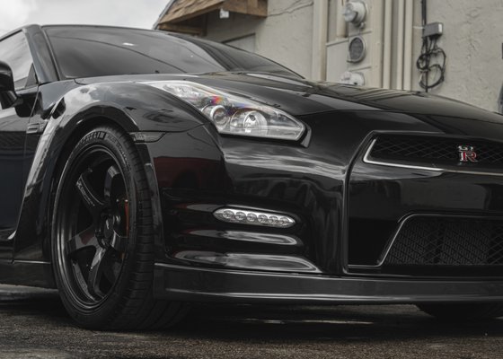Nissan GTR Maintenance & Services - Servicing high powered sports & super cars are always a blast. Check out these Yin & Yang GTRs that rolled in for some general maintenance and diagnostics. oh, did we mention there's always a free wash at the end of our services?