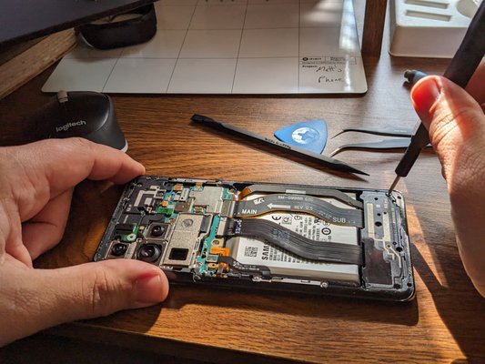 Services Offered - Phone and tablet Screen, battery, charge port, audio port, speaker, camera repair. Smartwatch repair and Drone repair. Services Offered - Phone and tablet Screen, battery, charge port, audio port, speaker, camera repair. Smartwatch repair and Drone repair.