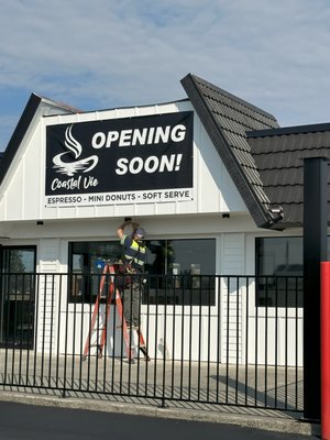 Coastal Vie - We are proud to have been given the reigns to complete and repair the electrical for the new Coastal Vie shop in Stanwood, WA. Coastal Vie - We are proud to have been given the reigns to complete and repair the electrical for the new Coastal Vie shop in Stanwood, WA.