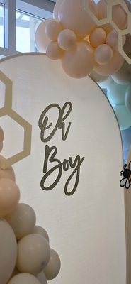 Winnie the Pooh Baby Shower - Sweet as hunny 🍯🐝 A charming “Oh Boy” baby shower setup featuring a Winnie the Pooh centerpiece, honeycomb accents, and soft sage, yellow, and cream balloon garlands with buzzing bee details. A cozy, whimsical design perfect for welcoming baby boy.
#BabyShowerDecor #OhBoy #BalloonGarland #EventStyling Winnie the Pooh Baby Shower - Sweet as hunny 🍯🐝 A charming “Oh Boy” baby shower setup featuring a Winnie the Pooh centerpiece, honeycomb accents, and soft sage, yellow, and cream balloon garlands with buzzing bee details. A cozy, whimsical design perfect for welcoming baby boy.
#BabyShowerDecor #OhBoy #BalloonGarland #EventStyling