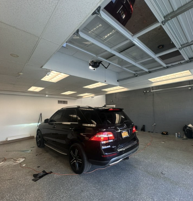 Car Window Tinting - This ceramic window tinting was completed in less than 30 minutes. Call us for more information