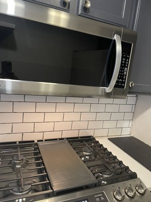 Stove & Oven Deep Cleaning - Before & After - Stove & Oven Deep Cleaning - Before & After Stove & Oven Deep Cleaning - Before & After - Stove & Oven Deep Cleaning - Before & After
