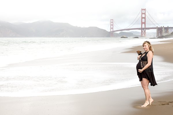 Maternity Photoshoot. - Documenting the start of an incredible journey with a dash of fun and a play of light! Celebrating the strength, beauty, and joy of motherhood and fatherhood... Maternity Photoshoot. - Documenting the start of an incredible journey with a dash of fun and a play of light! Celebrating the strength, beauty, and joy of motherhood and fatherhood...