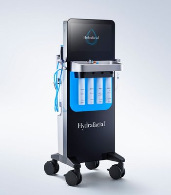 HydraFacial in Honolulu - HydraFacial in Honolulu is a popular non-invasive facial treatment for clients looking to achieve smoother, hydrated, and more radiant-looking skin. At Pure Skin by Maggie, HydraFacial uses patented vortex technology to cleanse, exfoliate, extract impurities, and hydrate the skin in one treatment.
HydraFacial can help improve the appearance of common skin concerns, including fine lines, clogged and congested pores, uneven skin tone, dullness, and dehydrated skin. Each treatment is customized based on your individual skin condition, concerns, and skincare goals.
The HydraFacial treatment includes multiple steps, beginning with deep cleansing and exfoliation, followed by gentle extraction to remove impurities and buildup from the pores. Hydrating serums are then delivered to the skin to help replenish moisture and leave the complexion looking refreshed and radiant.
Depending on your skin needs and the HydraFacial treatment you choose, customized boosters and LED light therapy may also be incorporated into your treatment plan.
With minimal discomfort and little to no downtime, HydraFacial is a great option for clients who want to improve the appearance of their skin while maintaining a consistent professional skincare routine.
At Pure Skin by Maggie in Honolulu, every HydraFacial begins with a skin assessment so your treatment can be customized based on what your skin needs at the time. HydraFacial in Honolulu - HydraFacial in Honolulu is a popular non-invasive facial treatment for clients looking to achieve smoother, hydrated, and more radiant-looking skin. At Pure Skin by Maggie, HydraFacial uses patented vortex technology to cleanse, exfoliate, extract impurities, and hydrate the skin in one treatment.
HydraFacial can help improve the appearance of common skin concerns, including fine lines, clogged and congested pores, uneven skin tone, dullness, and dehydrated skin. Each treatment is customized based on your individual skin condition, concerns, and skincare goals.
The HydraFacial treatment includes multiple steps, beginning with deep cleansing and exfoliation, followed by gentle extraction to remove impurities and buildup from the pores. Hydrating serums are then delivered to the skin to help replenish moisture and leave the complexion looking refreshed and radiant.
Depending on your skin needs and the HydraFacial treatment you choose, customized boosters and LED light therapy may also be incorporated into your treatment plan.
With minimal discomfort and little to no downtime, HydraFacial is a great option for clients who want to improve the appearance of their skin while maintaining a consistent professional skincare routine.
At Pure Skin by Maggie in Honolulu, every HydraFacial begins with a skin assessment so your treatment can be customized based on what your skin needs at the time.