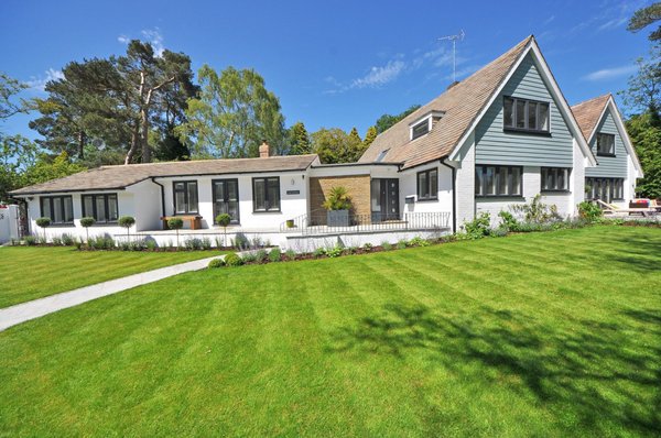 Why A Home Inspection Matters - PROTECT YOUR INVESTMENT
After combing through more houses than you can count hoping to find that forever home ,everything seems perfect. It can be difficult to see through the excitement with what we like to call "Buyers Eyes". Rocket Valley Home Inspections wants the opportunity to conduct your residential home inspection with an extensive unobjective and realistic look at your dream home for you. With our knowledge and expertise we can provide you with the honest condition of your dream home. Home inspections provide an opportunity for a buyer to identify any major issues with a home before closing. When we inspect your dream home, it includes:
Residential Home Inspection
New Construction Home Inspections
11 Month Pre-warranty Expirations Inspections (discounted rate if we conducted your new build inspection).
Radon Testing
Roof Inspection
Exterior Inspection
Plumbing Inspection
Electrical Inspection
Heating and Cooling Systems
Structural Inspection
Insulation and Ventilation Systems
Fireplace and SFBA Systems
Interior Inspection Why A Home Inspection Matters - PROTECT YOUR INVESTMENT
After combing through more houses than you can count hoping to find that forever home ,everything seems perfect. It can be difficult to see through the excitement with what we like to call "Buyers Eyes". Rocket Valley Home Inspections wants the opportunity to conduct your residential home inspection with an extensive unobjective and realistic look at your dream home for you. With our knowledge and expertise we can provide you with the honest condition of your dream home. Home inspections provide an opportunity for a buyer to identify any major issues with a home before closing. When we inspect your dream home, it includes:
Residential Home Inspection
New Construction Home Inspections
11 Month Pre-warranty Expirations Inspections (discounted rate if we conducted your new build inspection).
Radon Testing
Roof Inspection
Exterior Inspection
Plumbing Inspection
Electrical Inspection
Heating and Cooling Systems
Structural Inspection
Insulation and Ventilation Systems
Fireplace and SFBA Systems
Interior Inspection