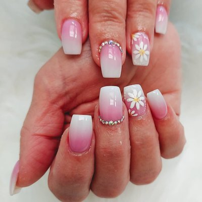 ALOHA 
WELCOME  TO BEST NAILS SPA 
we will give you more  than just  the best  experience you've  ever had. - We the Best Nail SPA business in Maui Local Area. Whether your a tourist or from nearby neighborhoods, you will receive the best experience from when you stepping in our shop to stepping out. We have top quality product to ensure you for your best beauty  We,The Best Nail SPA want to satisfy our costumer to the top.