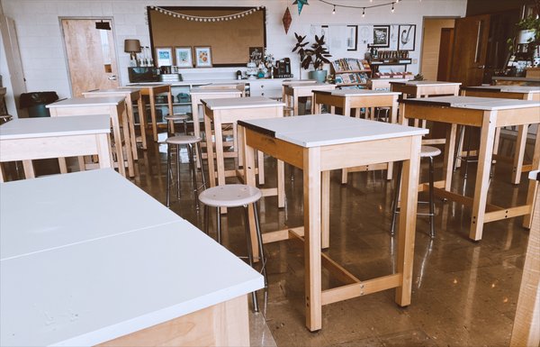 Studio Space - Enable Art teaches out of their Art Classroom at Walla Walla Valley Academy. Each student gets their own desk and the classroom is set up to inspire creativity!