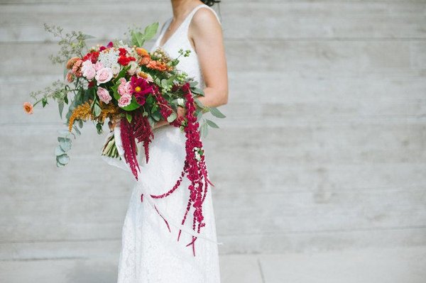 Weddings - We are a boutique wedding florist, creating special designs for intimate weddings.
We are happy to offer our à la cart wedding floral menu online, making our wedding booking process simple & personalized. Here we offer the essentials, like the bridal bouquet and table flowers, letting you customize your order based on your design needs & event size. Weddings - We are a boutique wedding florist, creating special designs for intimate weddings.
We are happy to offer our à la cart wedding floral menu online, making our wedding booking process simple & personalized. Here we offer the essentials, like the bridal bouquet and table flowers, letting you customize your order based on your design needs & event size.