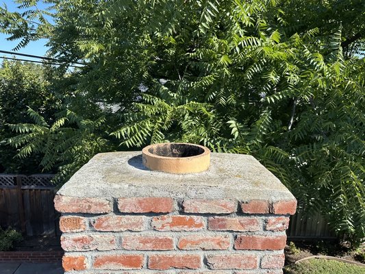 Chimney cap installation - We sometimes find chimneys with no caps. This can let rain and animals in while also allowing sparks to escape. Having a standard cap reduced the risk of fire and prevents animals from nesting in your chimney. Chimney cap installation - We sometimes find chimneys with no caps. This can let rain and animals in while also allowing sparks to escape. Having a standard cap reduced the risk of fire and prevents animals from nesting in your chimney.