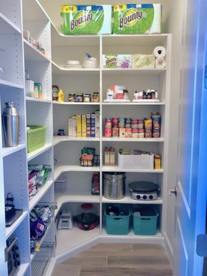 Pantrys - Home Organizing, Home Styling, Home Staging Pantrys - Home Organizing, Home Styling, Home Staging