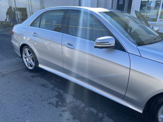Examples - Though quick, our car wash equipment is state-of-the-art, powerful, yet gentle enough not to damage your car, resulting in a powerful clean. Waxes are then applied to protect your car’s paint job against the harsh elements, and once you leave the tunnel, our hardworking attendants will hand-dry your car completely, leaving an impressive streak-free shine on your car!