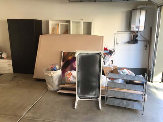 Garage clean out. - This is a garage clean out. Garage clean out. - This is a garage clean out.