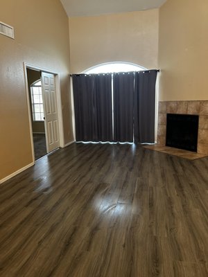 Move Out Cleaning - This is the end result of a move-out cleaning we did in Gilbert. The house is sparkling clean and move-in ready! We pay close attention to detail and ensure all surfaces are spotless, from the baseboards to the ceiling fans.Call us today for a free quote! Move Out Cleaning - This is the end result of a move-out cleaning we did in Gilbert. The house is sparkling clean and move-in ready! We pay close attention to detail and ensure all surfaces are spotless, from the baseboards to the ceiling fans.Call us today for a free quote!