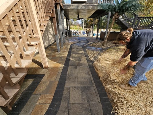 Beautiful Paver Patio - This project is one of our favorites. The customer was tired of the weedy old landscape and wanted a nice paver patio/walkway to maximize their usable space. All while being esthetically pleasing. Beautiful Paver Patio - This project is one of our favorites. The customer was tired of the weedy old landscape and wanted a nice paver patio/walkway to maximize their usable space. All while being esthetically pleasing.