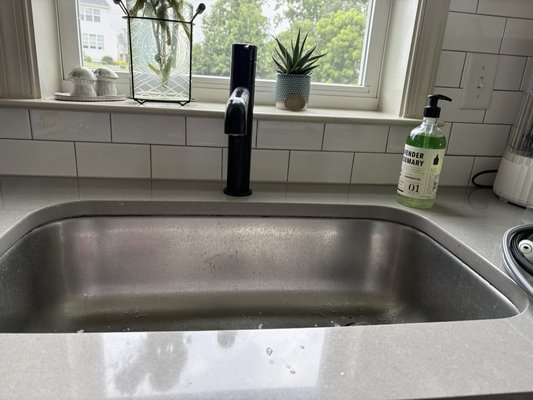 Kitchen faucet installation - This faucet replacement was a same day call, quick, with great communication! Not to mention a great upgrade from the previous faucet Kitchen faucet installation - This faucet replacement was a same day call, quick, with great communication! Not to mention a great upgrade from the previous faucet