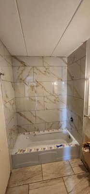 Bathroom remodeling. - ............ Bathroom remodeling. - ............