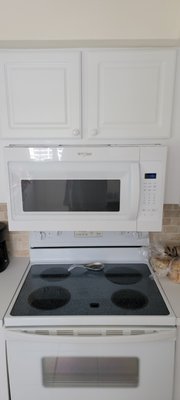 Microwave installation - I removed the range hood and installed this an over the range microwave.