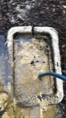 Sewer drain hydro jet - House main sewer line clogged