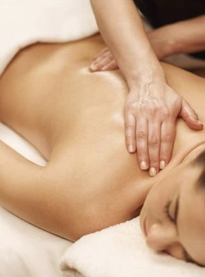Harmony Flow Massage 60 min - A gentle yet deeply restorative full-body massage designed to harmonize body and mind.
Through flowing strokes, mindful pressure, and guided breathwork, this session eases muscle tension, improves circulation, and calms the nervous system—helping you feel centered, light, and refreshed. Harmony Flow Massage 60 min - A gentle yet deeply restorative full-body massage designed to harmonize body and mind.
Through flowing strokes, mindful pressure, and guided breathwork, this session eases muscle tension, improves circulation, and calms the nervous system—helping you feel centered, light, and refreshed.
