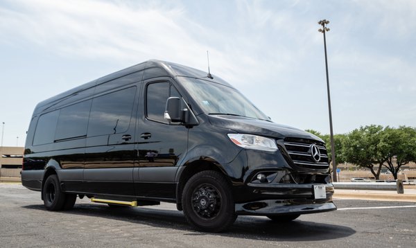 Mercedes-Benz Sprinter Limo - New model Mercedes-Benz Sprinter limo Mercedes-Benz Sprinter Limo - New model Mercedes-Benz Sprinter limo