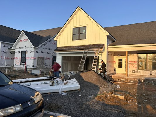 Metal details
Standing seam deep black color - Metal job in Nashville tn Metal details
Standing seam deep black color - Metal job in Nashville tn