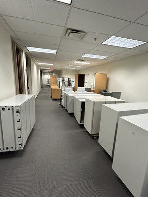 Dealer Team work project - This project started out as an office move which turned into moving cubicle into storage in the new building and moving the desk also.
The next part was moving out all the recycling and trash and taking that to the dump.
Final part was moving from the 4th floor to a main floor from Eden Prairie to Minnetonka.
The biggest things that required the most technicality were a three piece conference table and a 1 piece pool table. Dealer Team work project - This project started out as an office move which turned into moving cubicle into storage in the new building and moving the desk also.
The next part was moving out all the recycling and trash and taking that to the dump.
Final part was moving from the 4th floor to a main floor from Eden Prairie to Minnetonka.
The biggest things that required the most technicality were a three piece conference table and a 1 piece pool table.