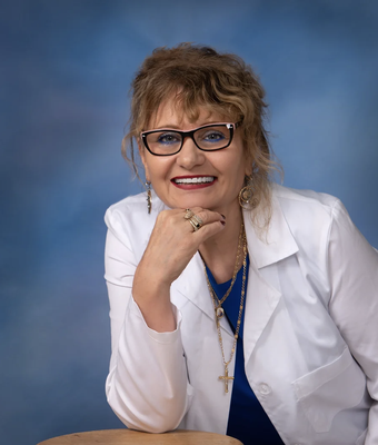 Energy Healing - Meet Dr. G. Highlight her credentials, experience, and unique abilities as a Neuropsychiatrist, Master of Natural Medicine, and gifted healer. Spiritual Healing Sessions: Detailed descriptions of Hands-on and distance energy healing service. holistic Healing Counseling: Information on personalized dietary and lifestyle recommendations provided during healing sessions. Specialized Healing for Children: An overview of the gentle healing service tailored for children's unique needs. Animal Healing:  Descriptions of healing services available for pets and animals. Divine Energy Healing: Explanation of how divine energy  is channeled for healing the body, mind, and soul. Bioenergy Scanning: Details about Dr. G , ability to visually scan the body to detect health issues. Holistic Methods: Insight into the natural and holistic methods used in healing, including prayer and energy work. Description  of how Divine Global Healing services clients around the world through both in-person and remote services.
Dr. G . Unique ability to channel divine energy helps cleanse the body, mind, and soul, restoring health and balance. Whether you're  seeking healing for yourself, a loved one, or even a pet, there's  no limit to the transformation you can experience. Join us on a journey to connect with God and embrace holistic health. Let healing be your force for good.