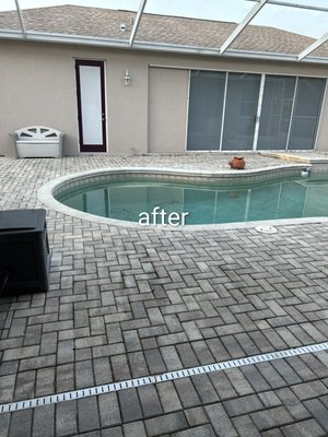 lanai cleaning - I get a call asking me if I can save this lanai and give it a fresh clean look give this customer something they can be happy to Look at she was super satisfied with the results