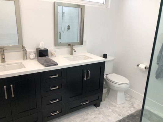 2018 Full condo remodel in Santa Monica - Santa Monica Condo.. full house remodel, full kitchen, all 3 baths, hardwood floors, metal stair railings, painting and electrical 2018 Full condo remodel in Santa Monica - Santa Monica Condo.. full house remodel, full kitchen, all 3 baths, hardwood floors, metal stair railings, painting and electrical