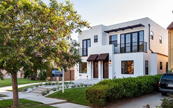 New construction - This is a completed new construction project done by Willbii. It was old and small duplex located in Los Angeles. Our client purchased it as an investment property. We helped our client to maximum the property size from 1700sf to 3700sf, we started from the architectural design, city approval permits and to the end of construction completion. With our experienced city submittal work and our quality construction job, we expedited this project to be finished in 10 months, from design to turn key. This project increased more than 2 million value to the property, and also creates a rental income as $12000 per month. New construction - This is a completed new construction project done by Willbii. It was old and small duplex located in Los Angeles. Our client purchased it as an investment property. We helped our client to maximum the property size from 1700sf to 3700sf, we started from the architectural design, city approval permits and to the end of construction completion. With our experienced city submittal work and our quality construction job, we expedited this project to be finished in 10 months, from design to turn key. This project increased more than 2 million value to the property, and also creates a rental income as $12000 per month.