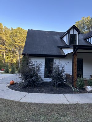 New black gutters - This house got their old 5 inch gutters replaced with new 6’ inch seamless k style gutters with new 3 by 4 inch downspouts. New black gutters - This house got their old 5 inch gutters replaced with new 6’ inch seamless k style gutters with new 3 by 4 inch downspouts.