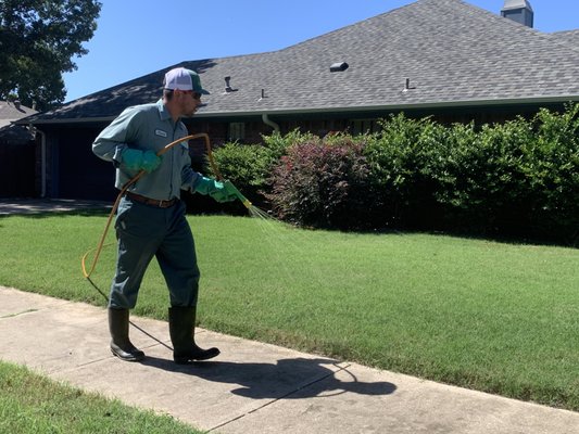 Pest Control Treatment - Let local pest control experts at Gecko Green help fortify your home with our complete Preventative Pest Control Program. We’ll secure both the inside and the outside of your home, giving you 360 ° protection against a wide range of pests.