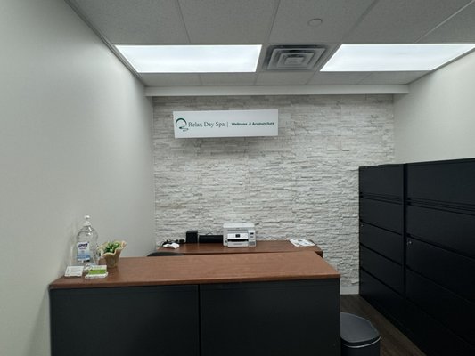 New location
421 7th ave #310
New York ny 10001 - New renovated office suite with 3 rooms for massage therapy and facials also differing acupuncture.
Visit today and call New location
421 7th ave #310
New York ny 10001 - New renovated office suite with 3 rooms for massage therapy and facials also differing acupuncture.
Visit today and call