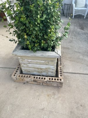Brick flower boxes and a power washing job - A power washing job I did some before and after photos and a flower box I built out of bricks you can contact me for any of your job needs thank you and have a safe and wonderful day!!! Brick flower boxes and a power washing job - A power washing job I did some before and after photos and a flower box I built out of bricks you can contact me for any of your job needs thank you and have a safe and wonderful day!!!