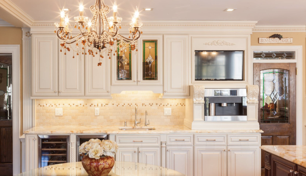 Check Us Out! - Discount Cabinets is committed to excellence & committed to our local community of Grand Junction, CO and The Western Slope. We believe our customers are our most valuable asset (we wouldn’t be here without you!). This is why we strive for 100% customer satisfaction every time. We’re a company  that likes to pass savings on to you. How do we do this? By keeping overhead low. We don’t have a fancy show room or high priced displays. There’s no large corporate bureaucracy that ads to the cost of products or prolonged lead times.
