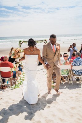 Wedding on the sand - What a beautiful wedding in Coronado !
Big shout out to Brooke Limperis for these images Wedding on the sand - What a beautiful wedding in Coronado !
Big shout out to Brooke Limperis for these images